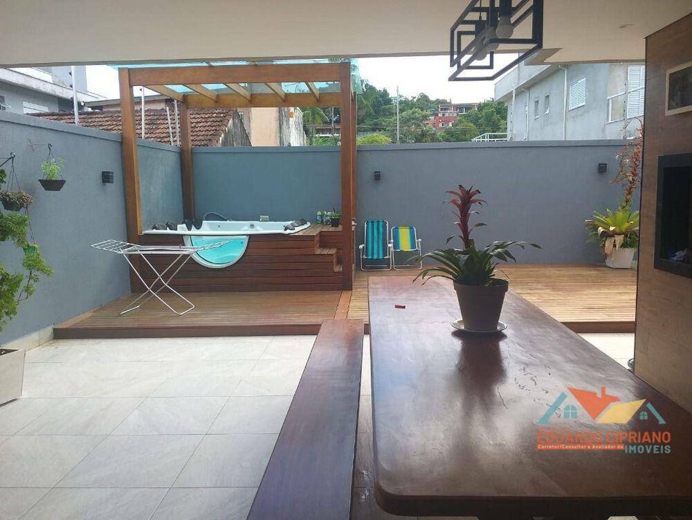 Casa à venda com 3 quartos, 240m² - Foto 8