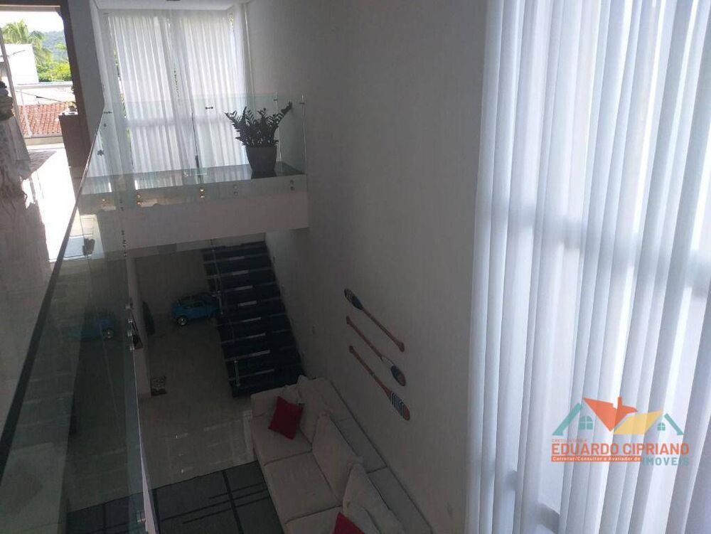 Casa à venda com 3 quartos, 240m² - Foto 10