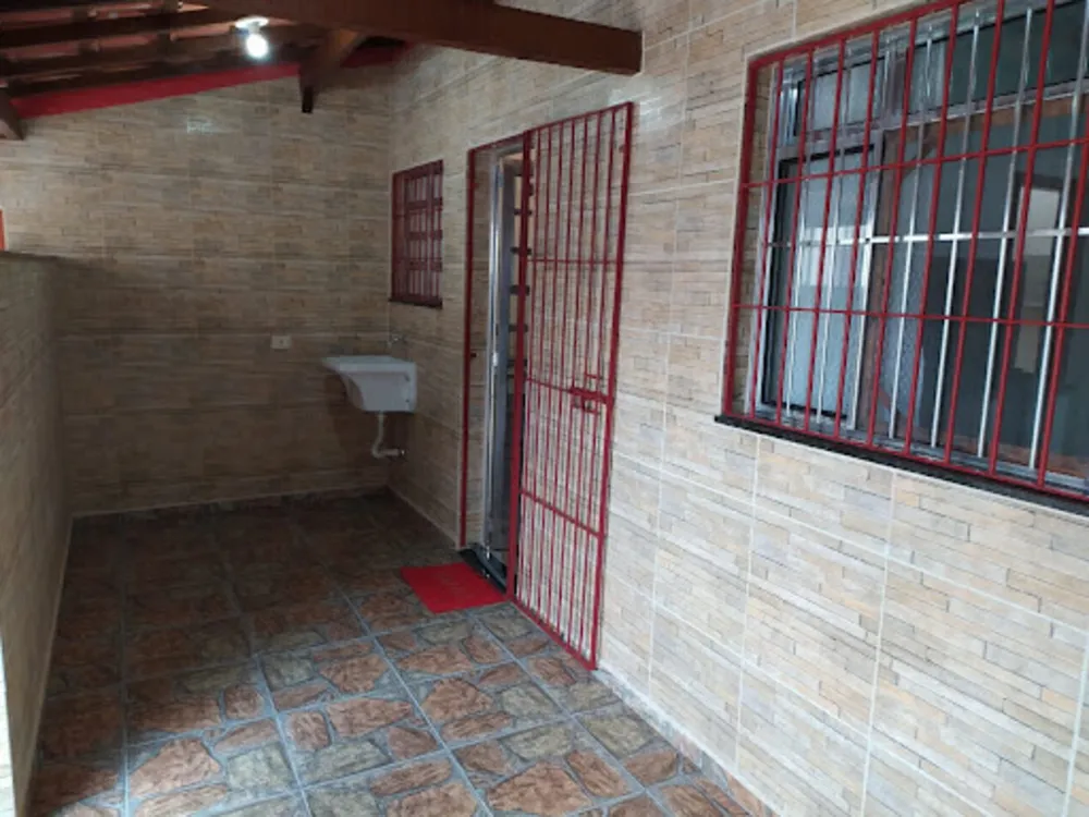 Casa, 4 quartos, 242 m² - Foto 1