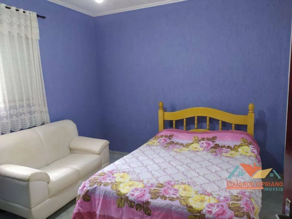 Casa, 4 quartos, 242 m² - Foto 2