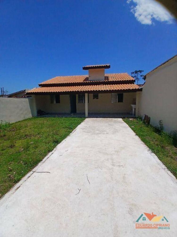 Casa à venda com 2 quartos, 80m² - Foto 4