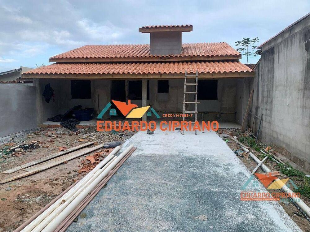 Casa à venda com 2 quartos, 80m² - Foto 2