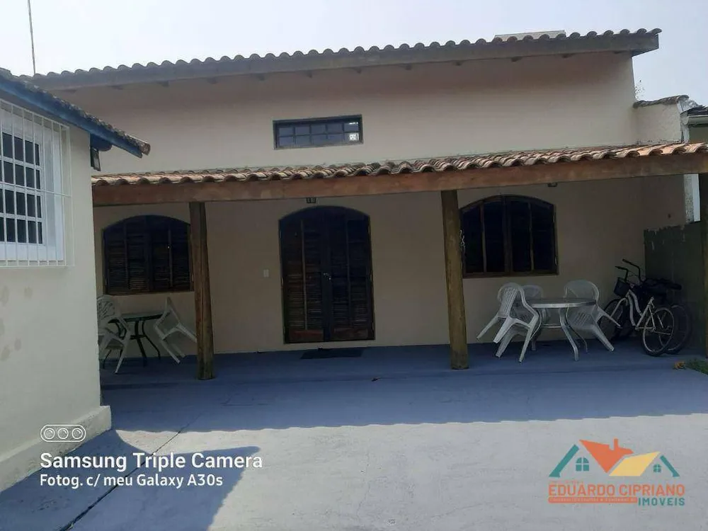 Casa, 5 quartos, 221 m² - Foto 2