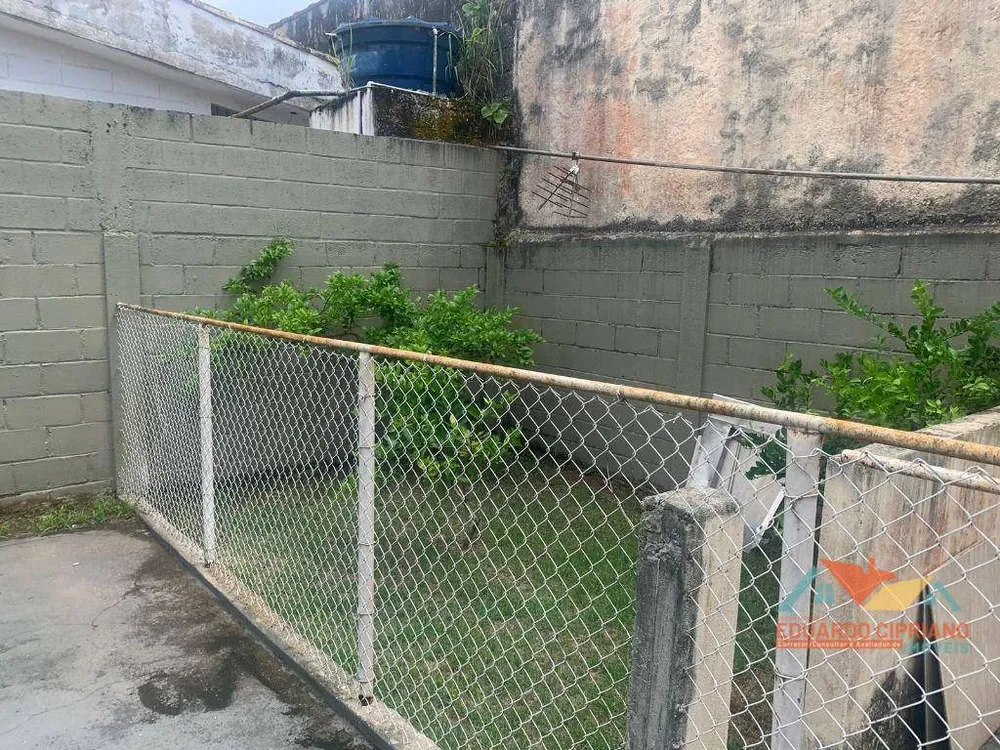 Casa, 5 quartos, 221 m² - Foto 3