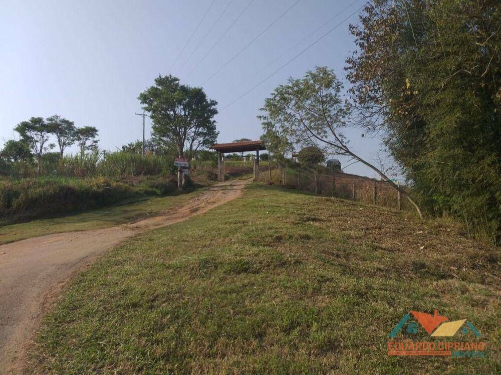 Sítio à venda com 3 quartos, 454m² - Foto 4