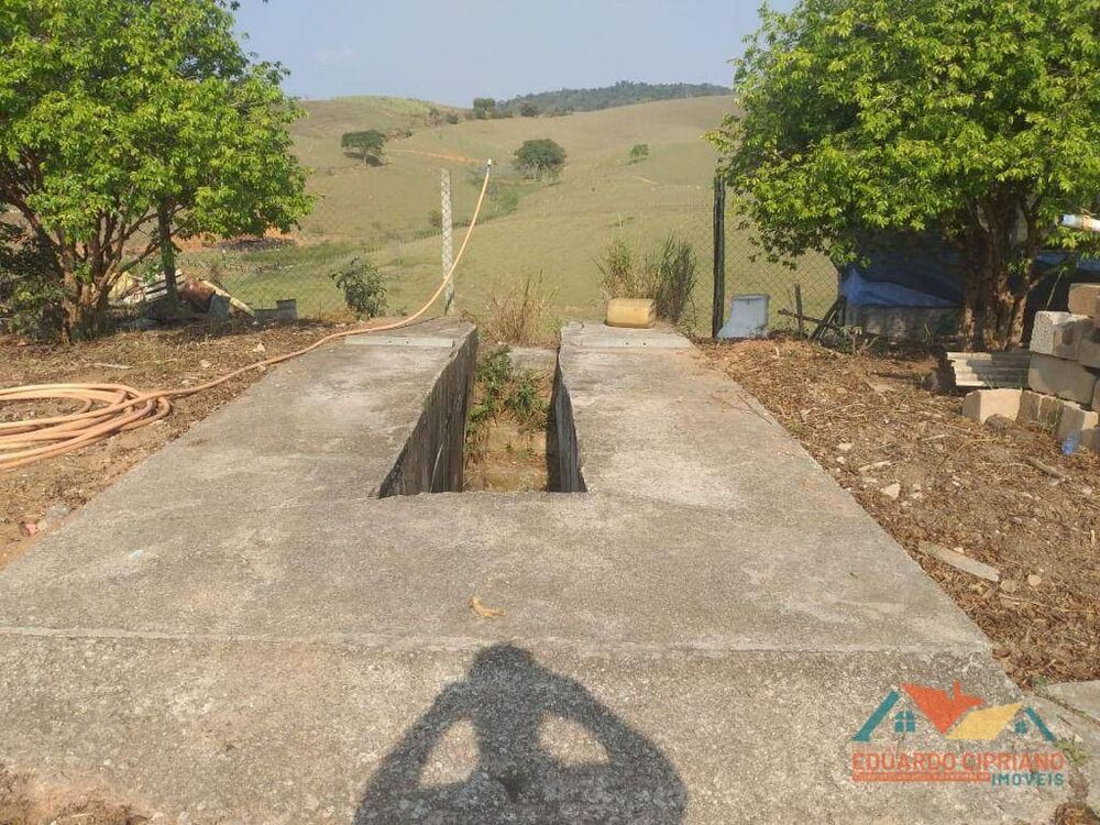 Sítio à venda com 3 quartos, 454m² - Foto 14