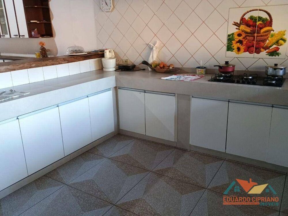 Casa à venda com 4 quartos, 526m² - Foto 9
