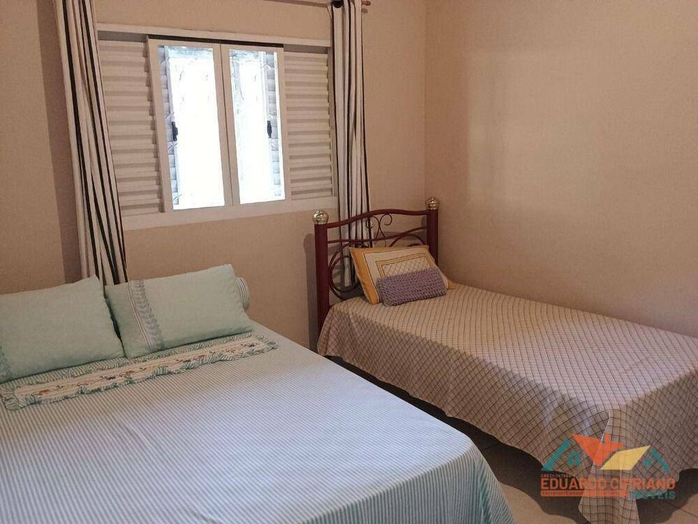 Casa à venda com 4 quartos, 526m² - Foto 3
