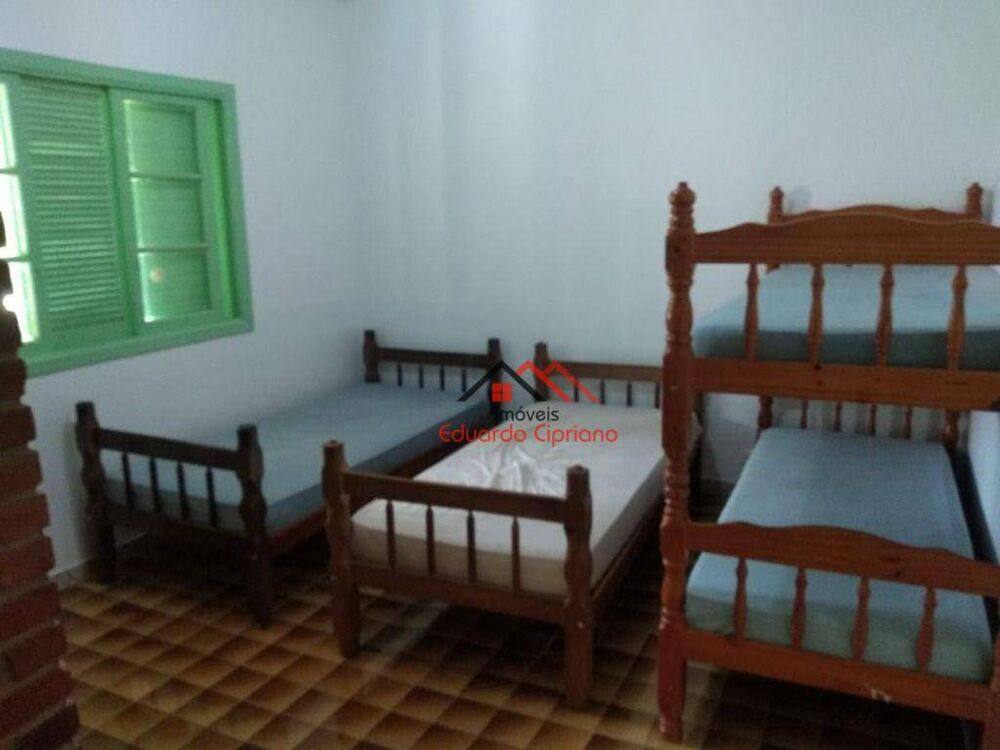 Chácara, 5 quartos, 1200 m² - Foto 1