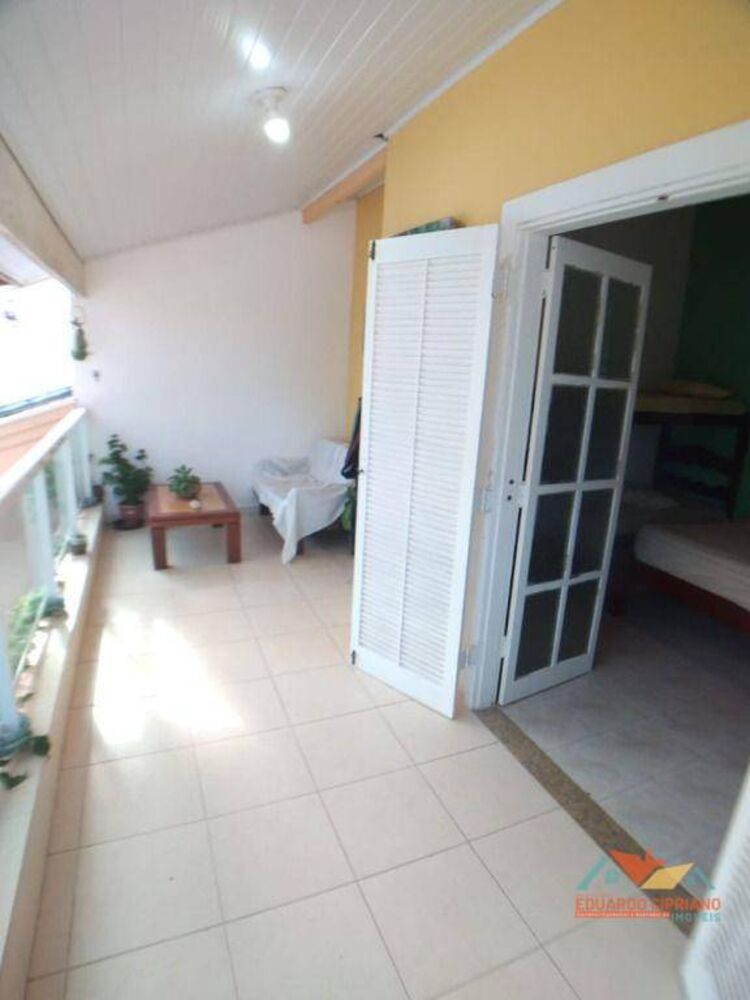 Casa à venda com 5 quartos, 290m² - Foto 18