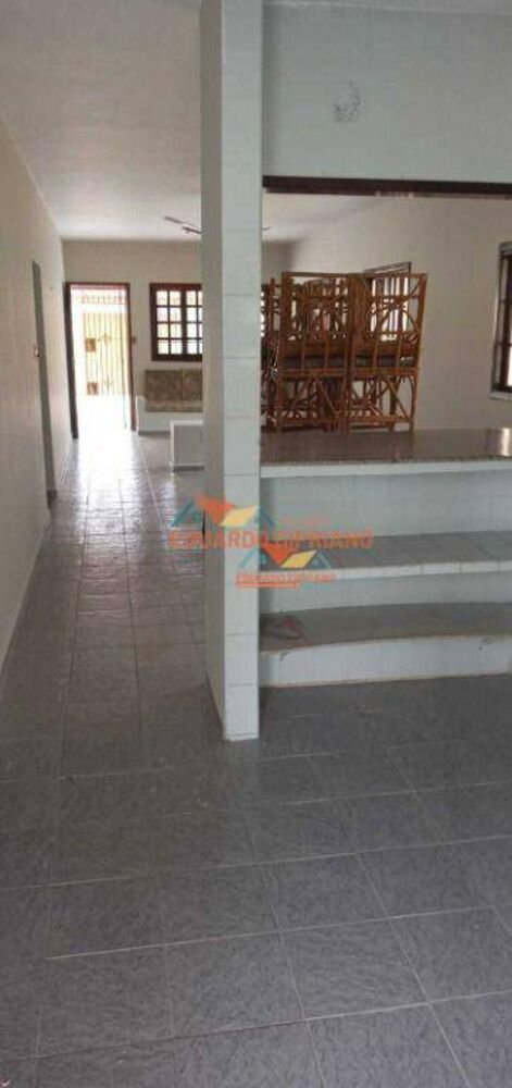 Casa à venda com 3 quartos, 145m² - Foto 11