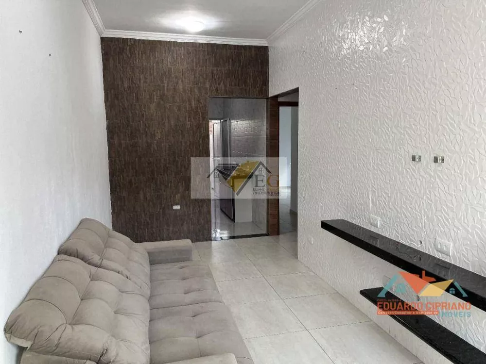 Casa à venda com 2 quartos, 100m² - Foto 3