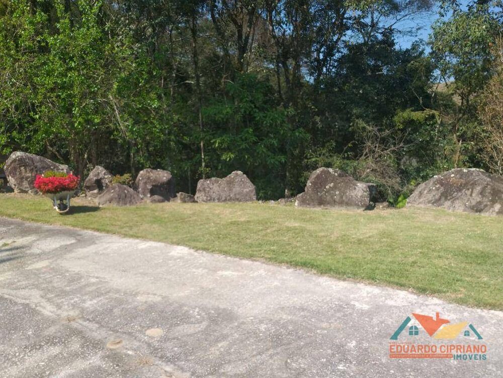 Chácara à venda com 3 quartos, 200m² - Foto 6