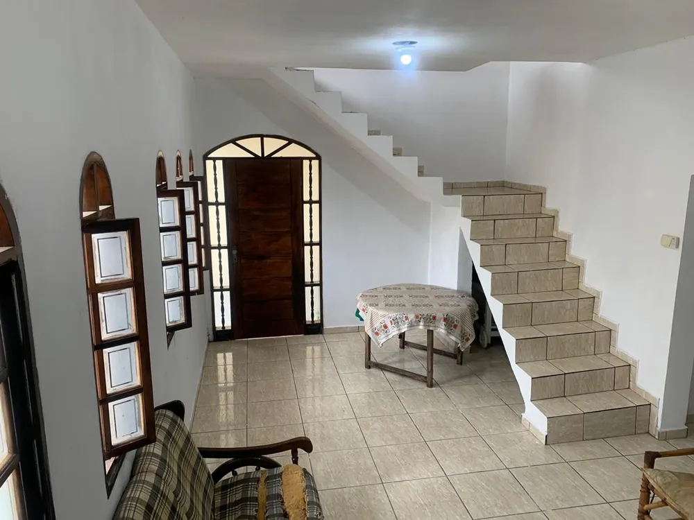 Casa, 5 quartos, 276 m² - Foto 3