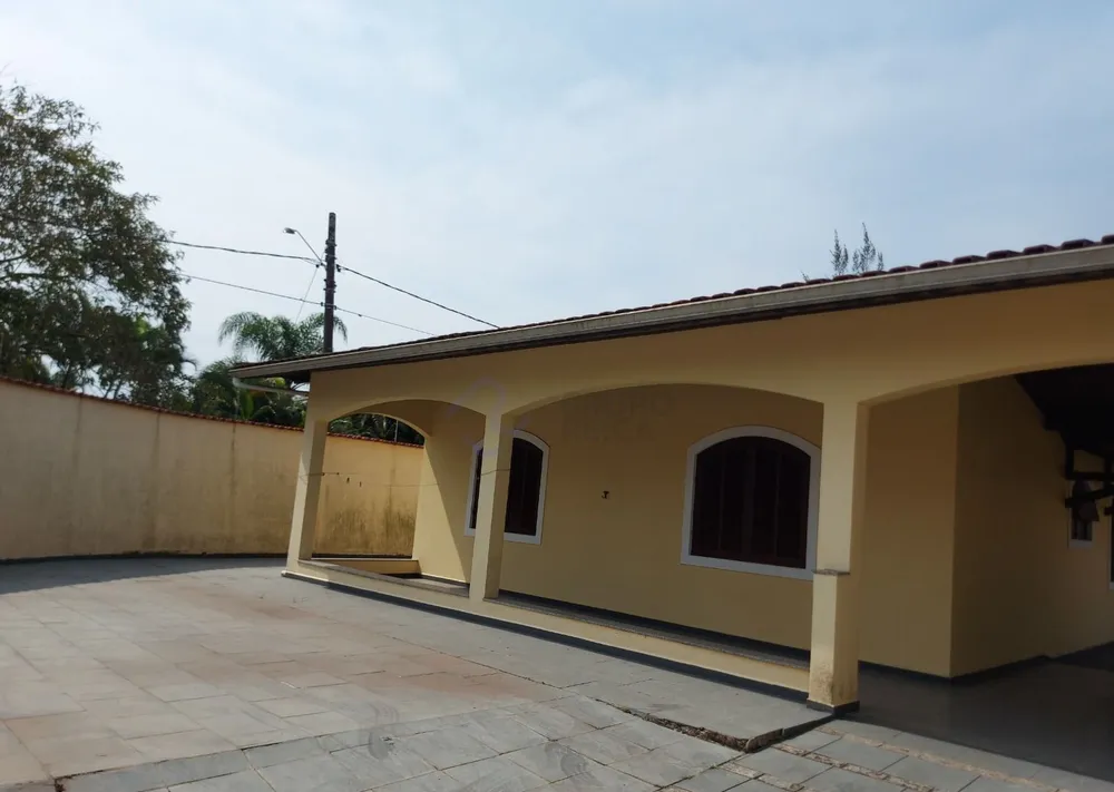 Casa, 4 quartos, 214 m² - Foto 2