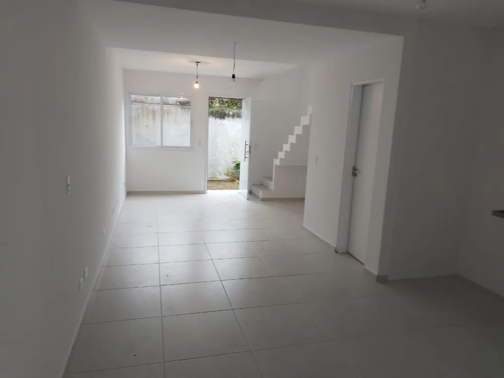 Sobrado, 2 quartos, 63 m² - Foto 1
