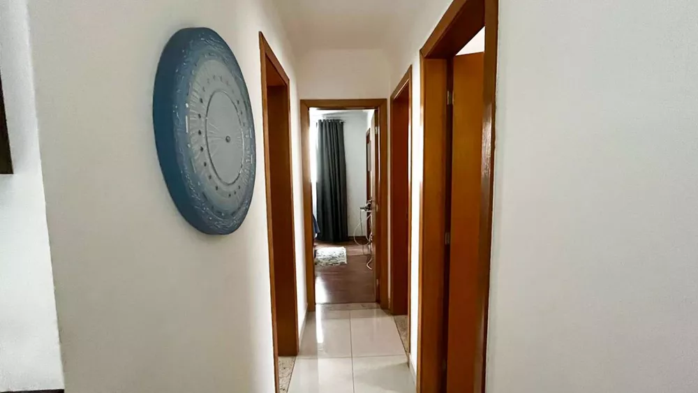 Apartamento à venda com 3 quartos, 77m² - Foto 4