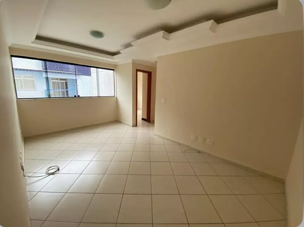 Apartamento à venda com 2 quartos, 80m² - Foto 2