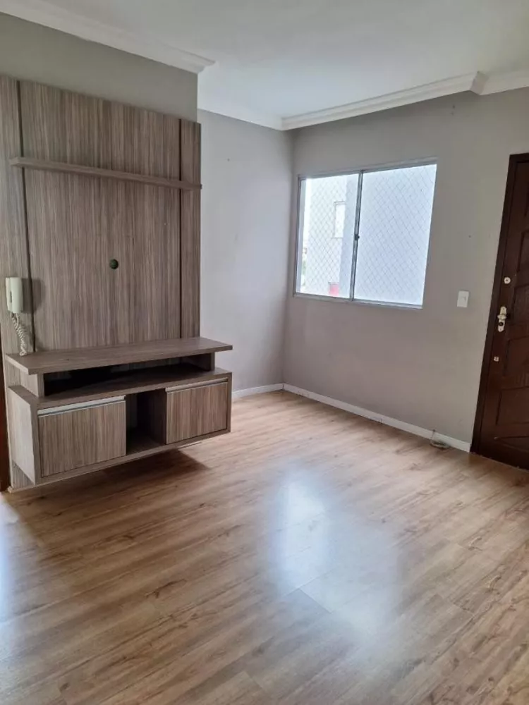 Apartamento à venda com 2 quartos, 45m² - Foto 1