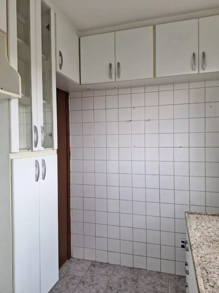 Apartamento à venda com 2 quartos, 45m² - Foto 5