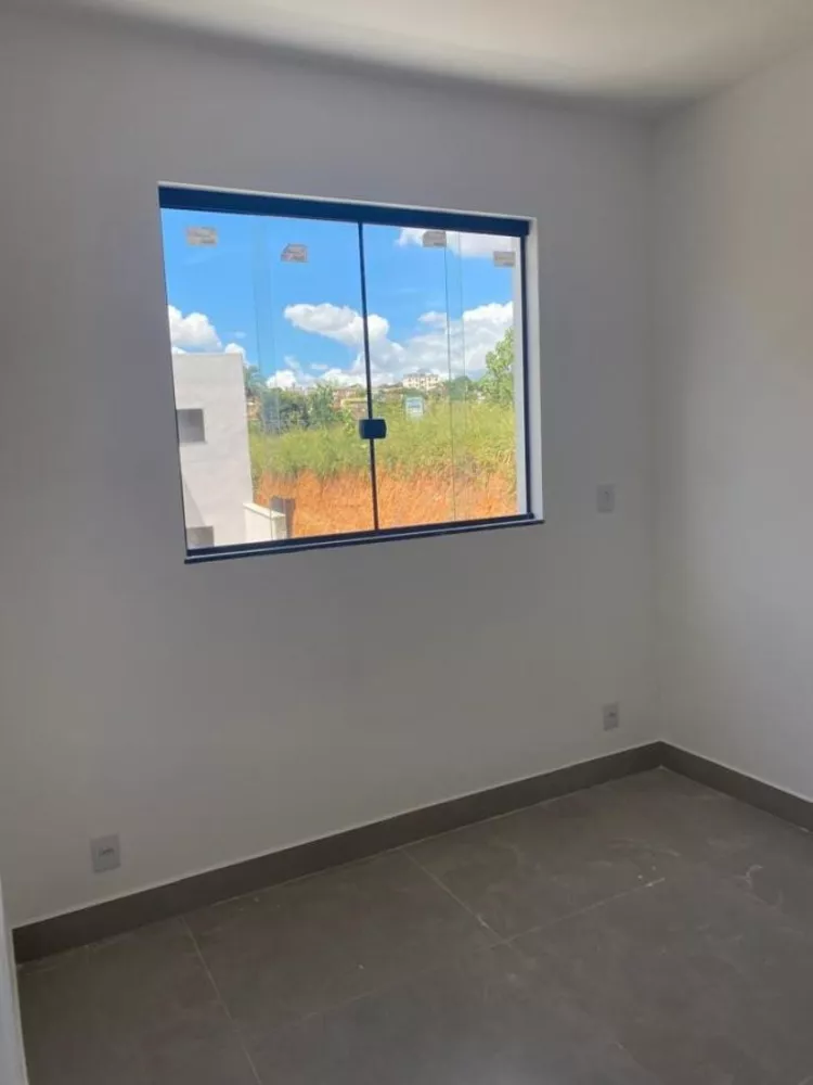 Casa à venda com 3 quartos, 106m² - Foto 7