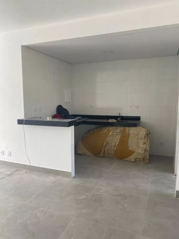 Casa à venda com 3 quartos, 106m² - Foto 5