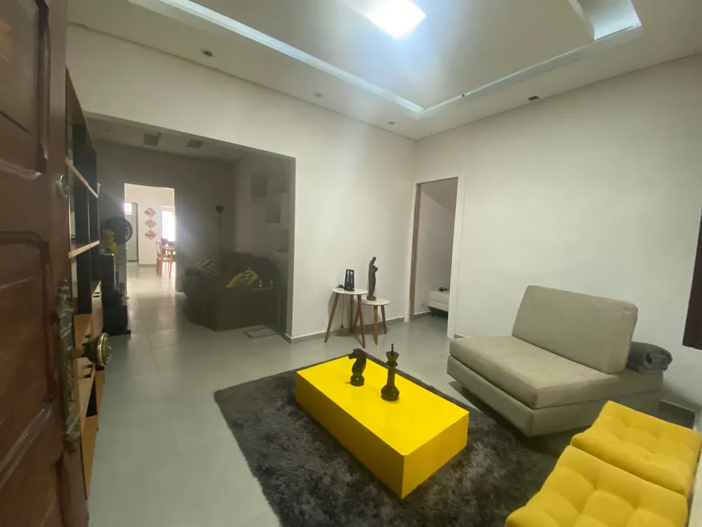 Casa, 3 quartos, 300 m² - Foto 1