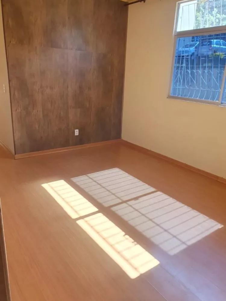 Apartamento à venda com 3 quartos, 60m² - Foto 3