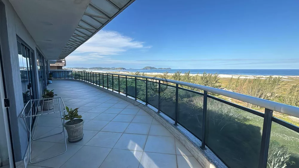 Cobertura, 4 quartos, 220 m² - Foto 1