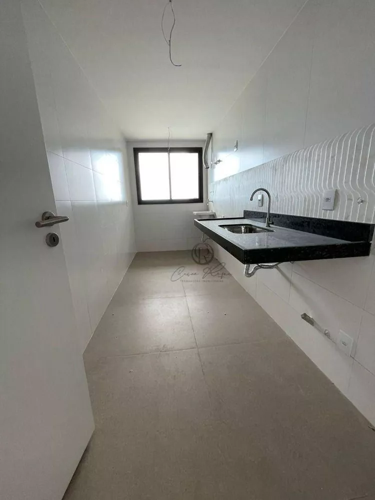 Cobertura, 3 quartos, 238 m² - Foto 11