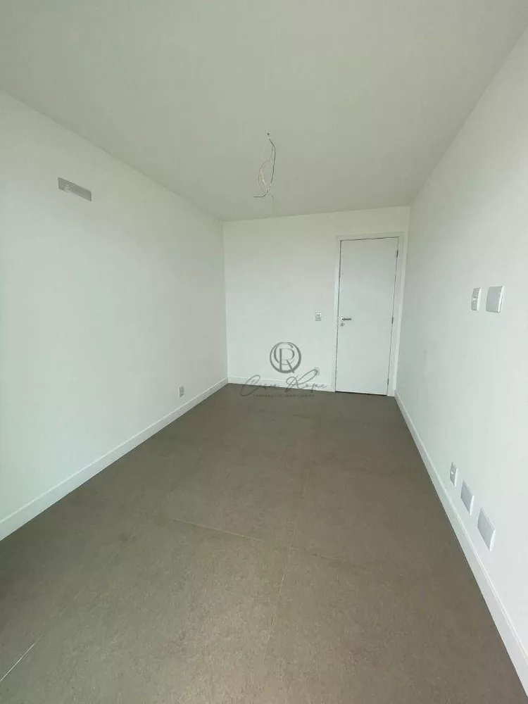 Cobertura, 3 quartos, 238 m² - Foto 10