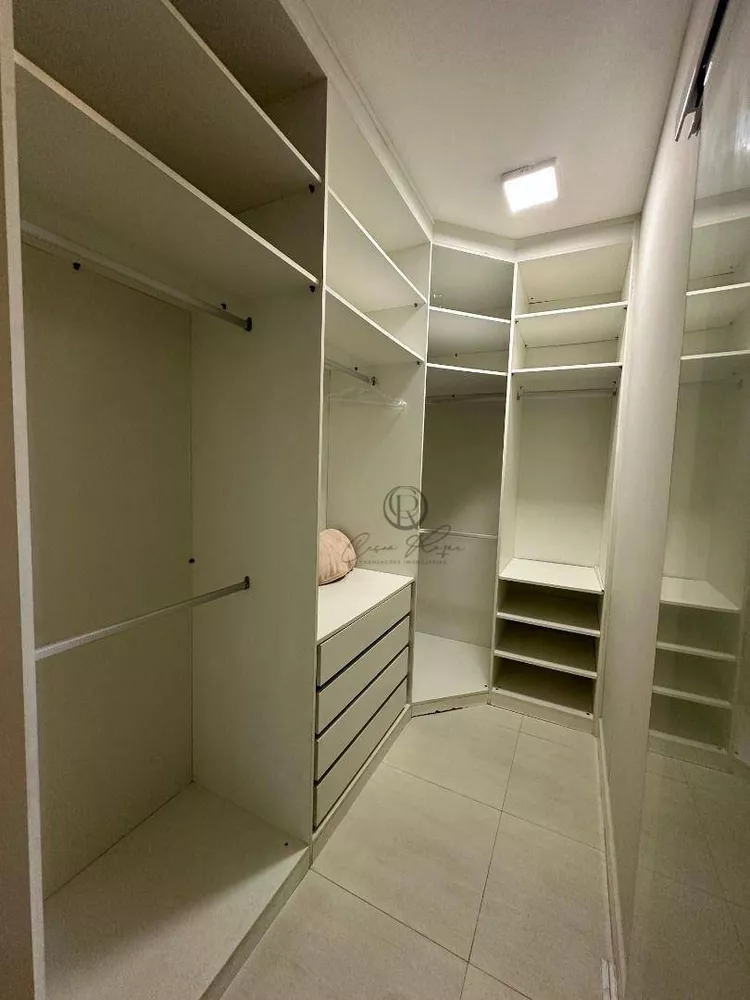 Cobertura, 3 quartos, 184 m² - Foto 2