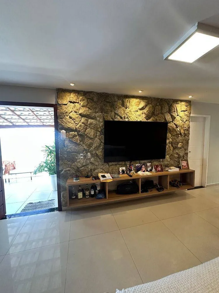 Casa, 3 quartos, 225 m² - Foto 4