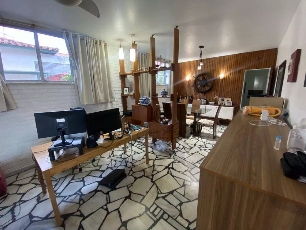 Casa, 5 quartos, 250 m² - Foto 2