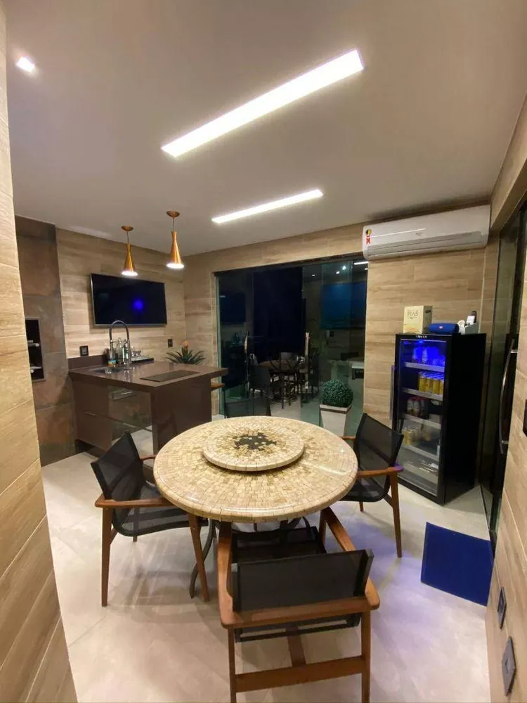 Cobertura, 4 quartos, 260 m² - Foto 17