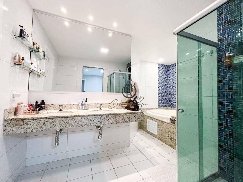 Cobertura à venda com 3 quartos, 201m² - Foto 5