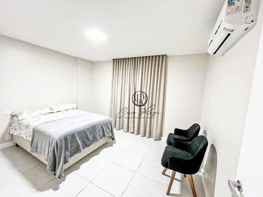 Cobertura à venda com 3 quartos, 201m² - Foto 4