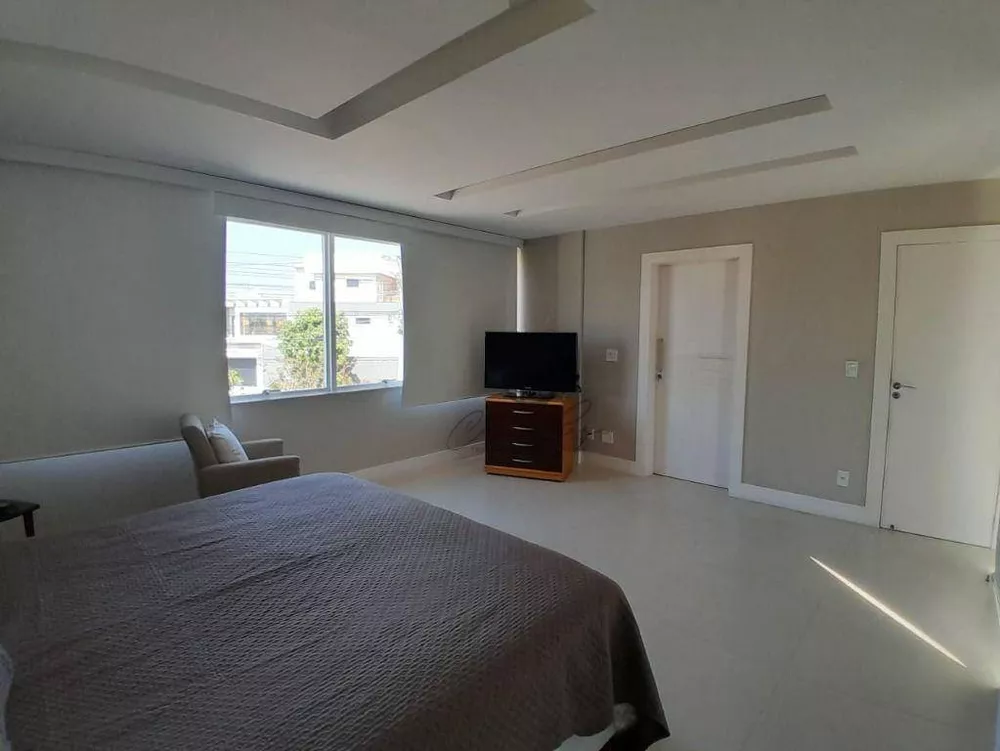 Casa, 5 quartos, 269 m² - Foto 4