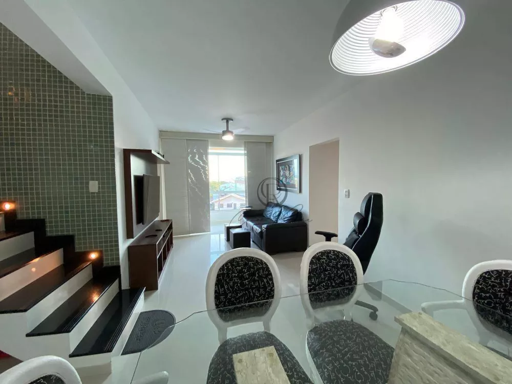 Apartamento, 3 quartos, 220 m² - Foto 2