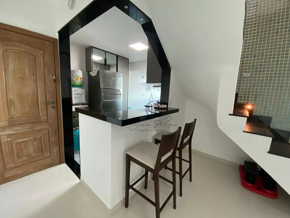 Apartamento, 3 quartos, 220 m² - Foto 1