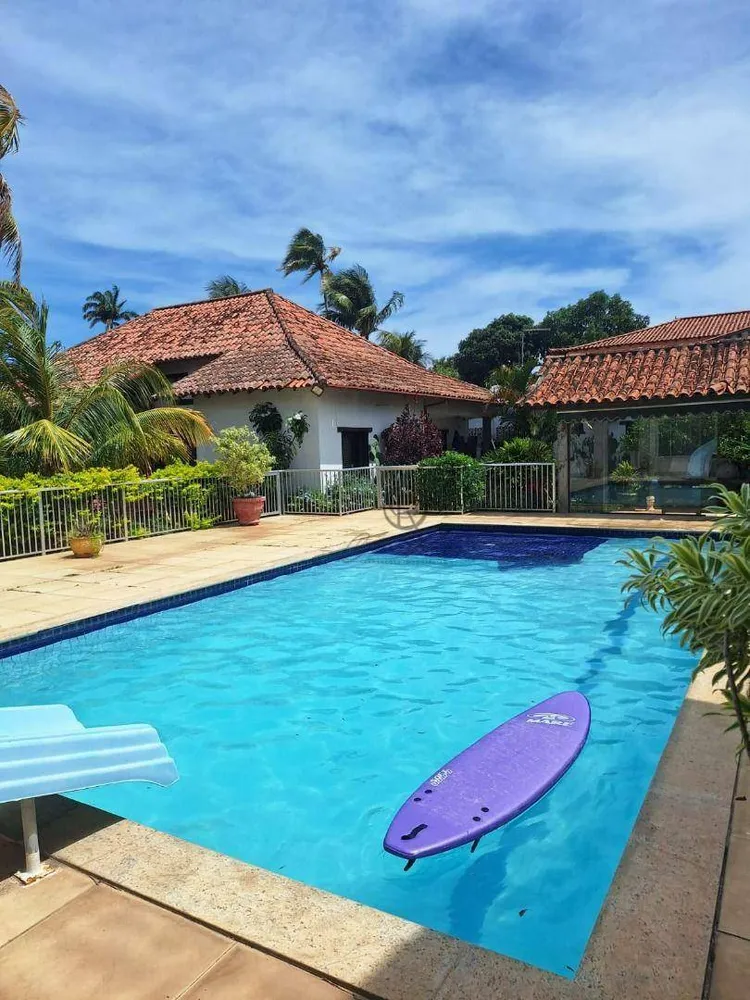 Casa, 5 quartos, 326 m² - Foto 1