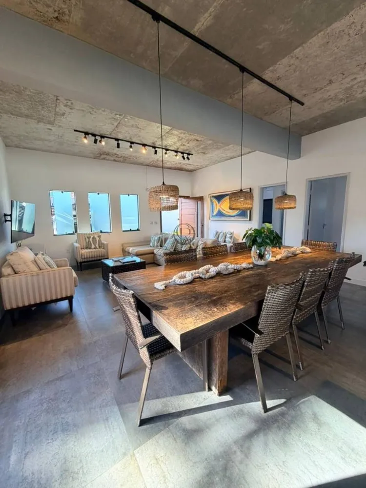 Casa, 3 quartos, 216 m² - Foto 9