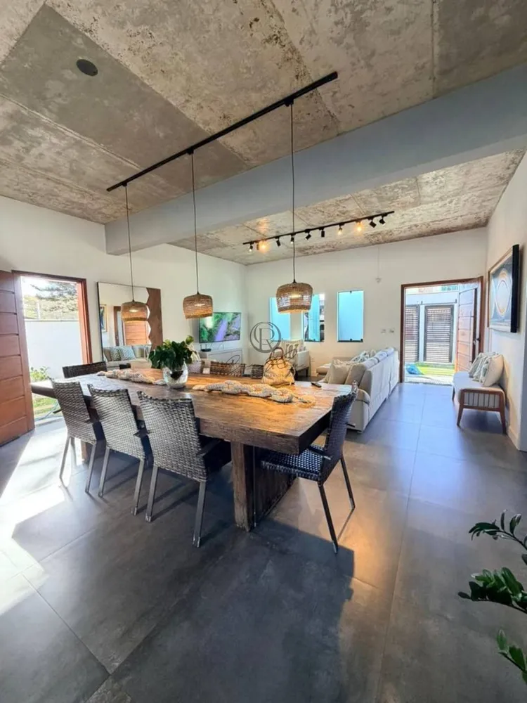 Casa, 3 quartos, 216 m² - Foto 11