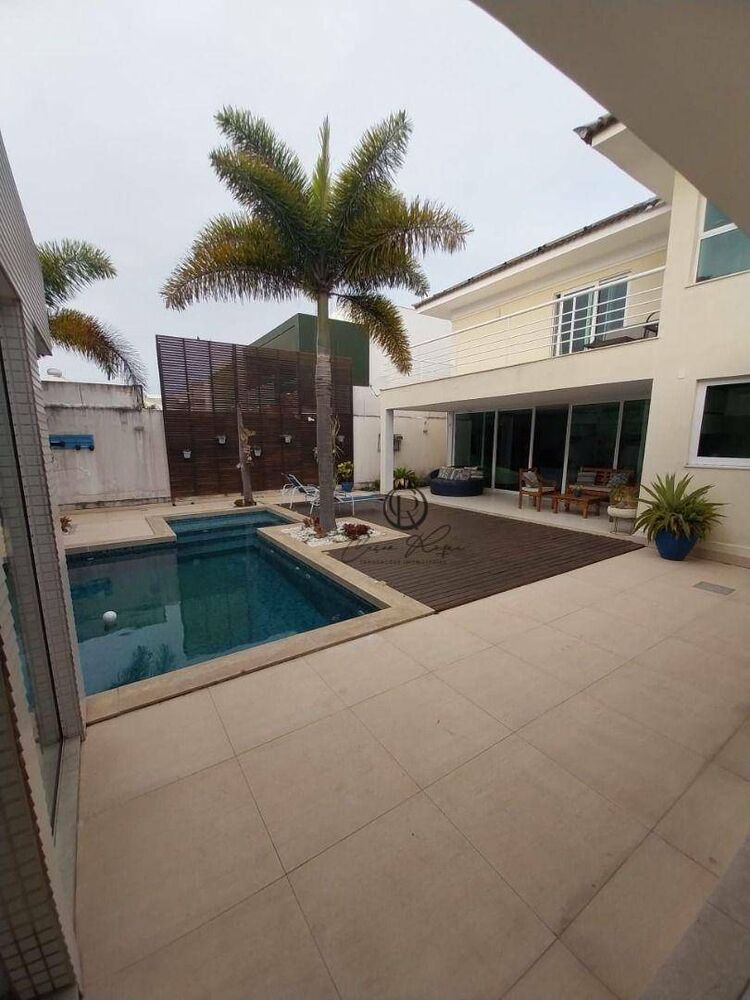 Casa à venda com 4 quartos, 341m² - Foto 9