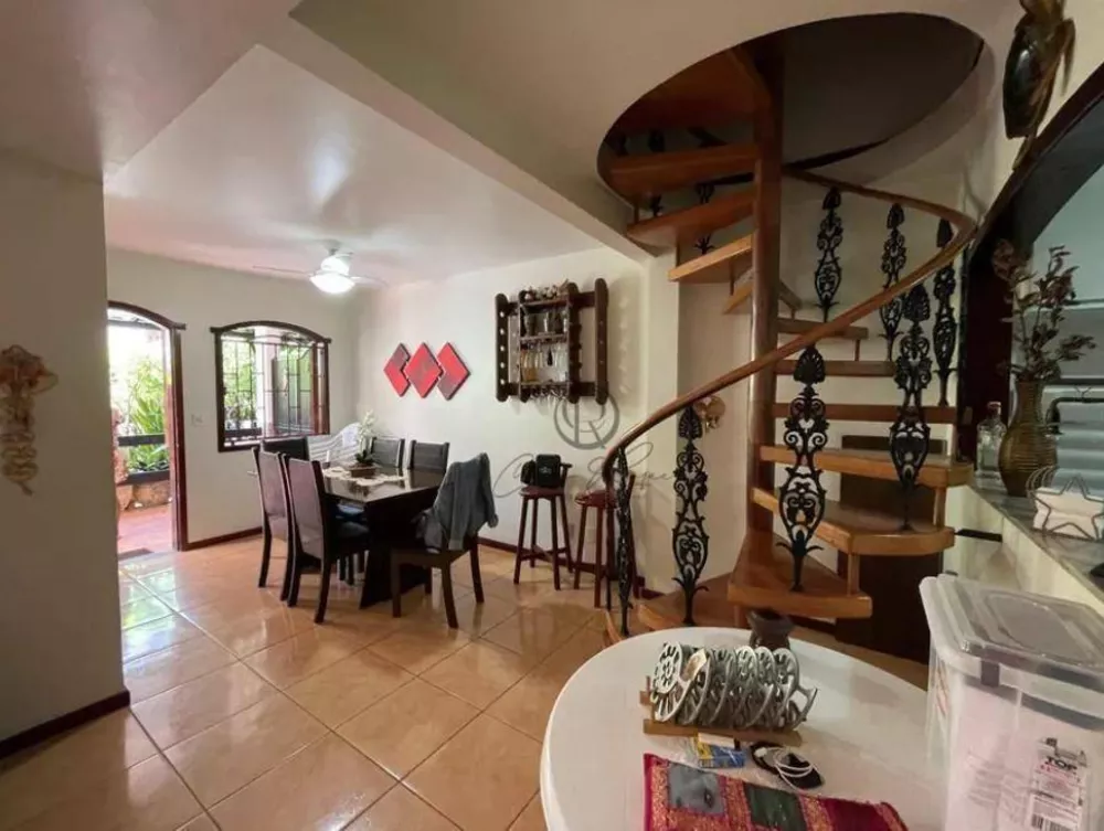 Casa de Condomínio, 4 quartos - Foto 1