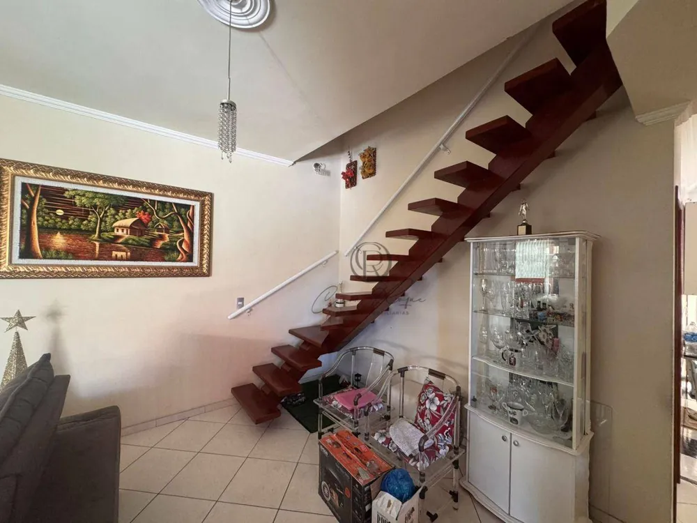 Casa, 4 quartos, 180 m² - Foto 4