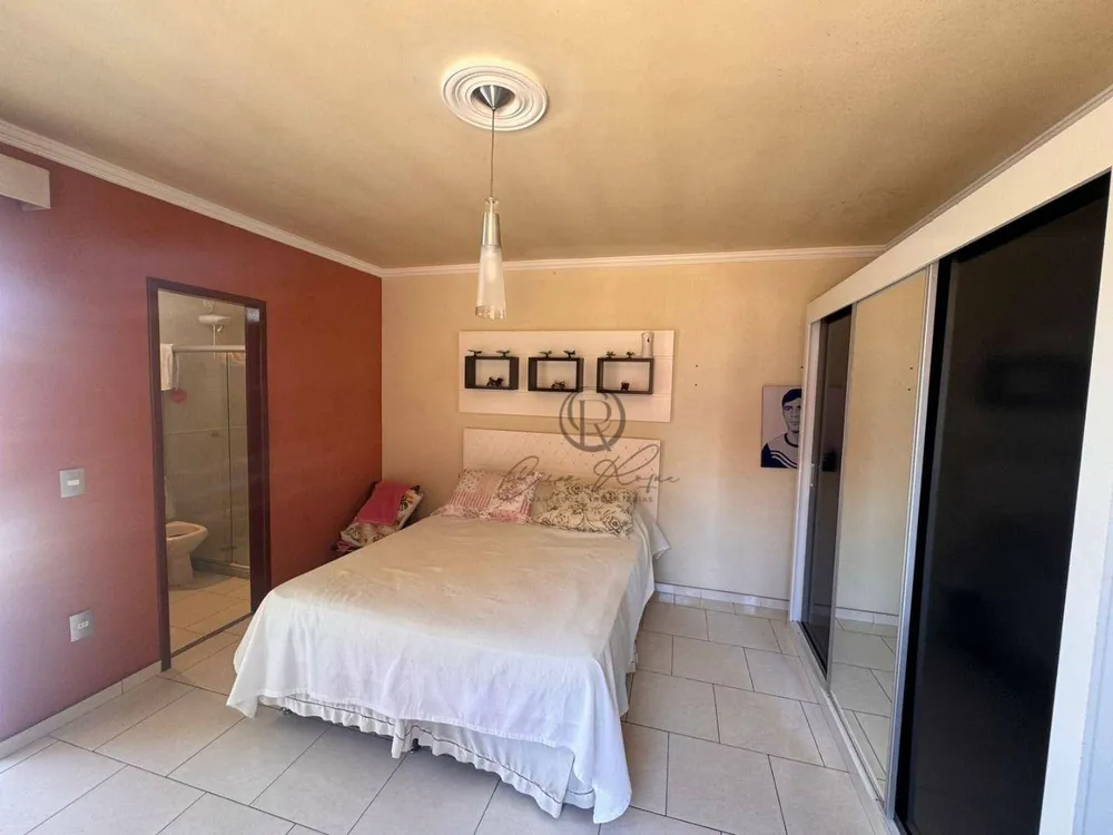 Casa, 4 quartos, 180 m² - Foto 13