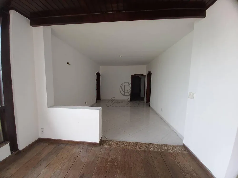 Casa, 7 quartos, 415 m² - Foto 4