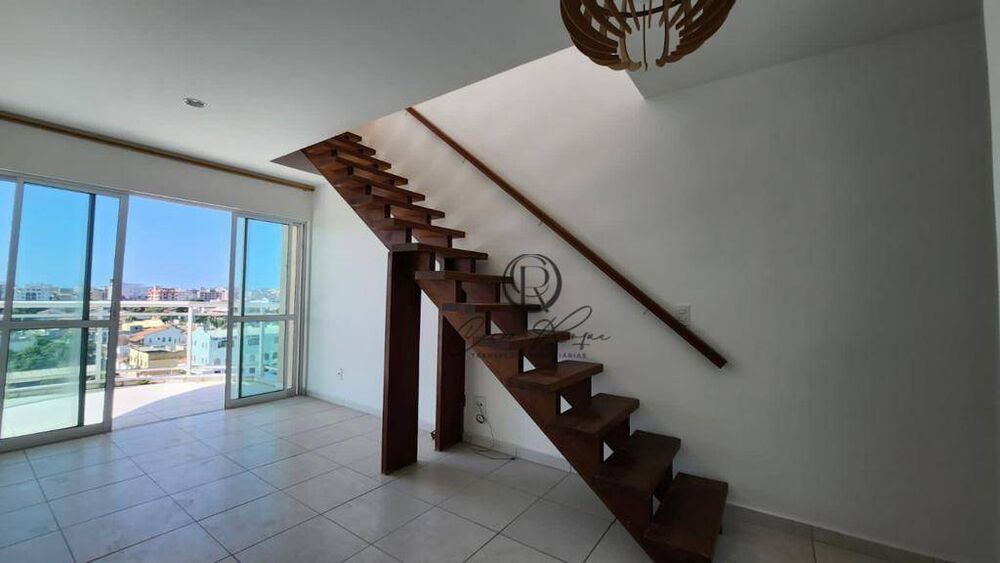 Cobertura à venda com 3 quartos, 150m² - Foto 2