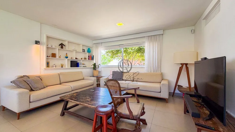 Casa, 4 quartos, 244 m² - Foto 3